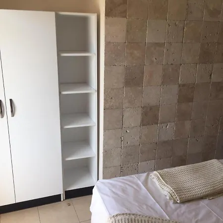 Safari Suit N-6 Appartement